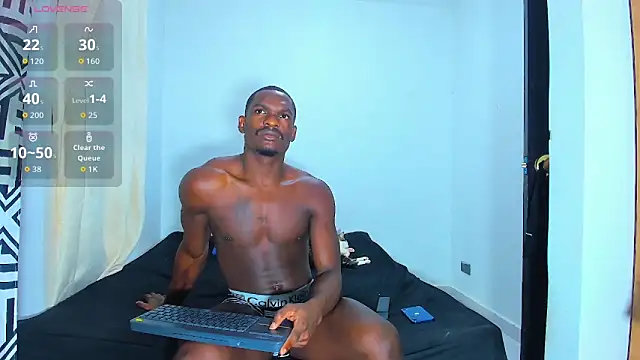 Snapshot of edwin_mosquera1 chatting on 10.01.25 edwin mosquera1 online show from 10.01.25