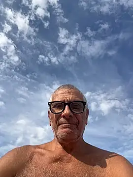 4n4l1zz4m1 online show from 10.14.25