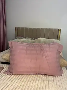 GraceCarther online show from 10.19.25