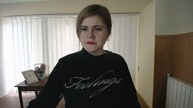 DaniellaKiss online show from 12.19.24