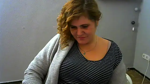 DaniellaKiss online show from 01.03.25