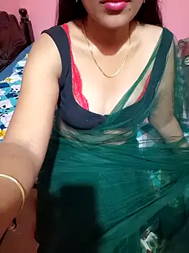 Snapshot of Roja-Telugu777 chatting on 01.11.25 Roja-Telugu777 online show from 01.11.25