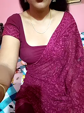 Snapshot of Roja-Telugu777 chatting on 01.24.25 Roja-Telugu777 online show from 01.24.25