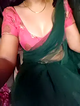 Snapshot of Roja-Telugu777 chatting on 03.15.25 Roja-Telugu777 online show from 03.15.25