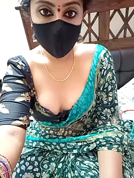 Snapshot of Roja-Telugu777 chatting on 09.11.25 Roja-Telugu777 online show from 09.11.25