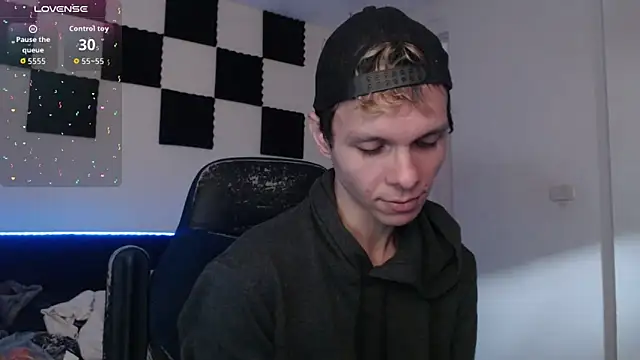 Snapshot of bryamado69 chatting on 10.11.25 bryamado69 online show from 10.11.25