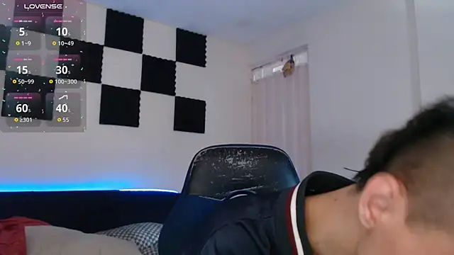 bryamado69 online show from 11.04.25