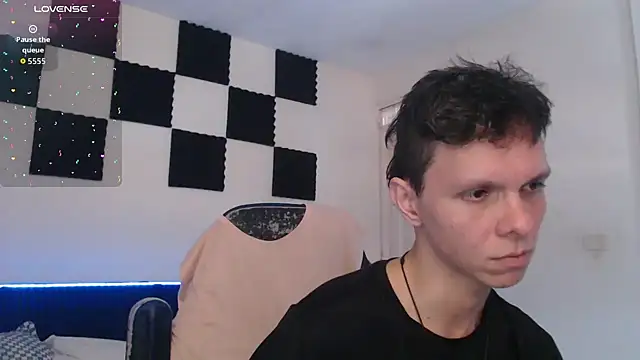 bryamado69 online show from 11.26.25