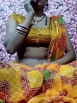 Snapshot of annaya_sweet chatting on 12.14.24 annaya sweet online show from 12.14.24