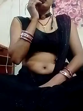 Snapshot of annaya_sweet chatting on 12.18.24 annaya sweet online show from 12.18.24