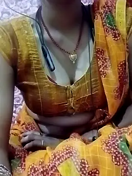 Snapshot of annaya_sweet chatting on 12.20.24 annaya sweet online show from 12.20.24