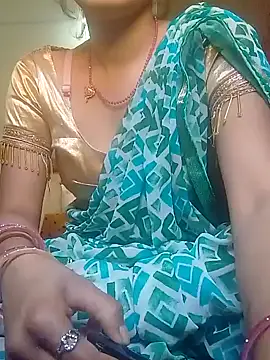 Snapshot of annaya_sweet chatting on 12.22.24 annaya sweet online show from 12.22.24