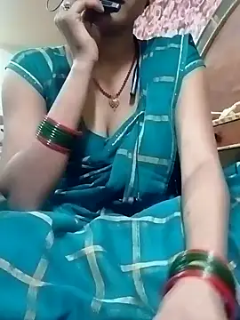 Snapshot of annaya_sweet chatting on 01.14.25 annaya sweet online show from 01.14.25