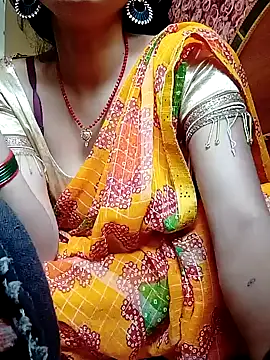 Snapshot of annaya_sweet chatting on 01.28.25 annaya sweet online show from 01.28.25