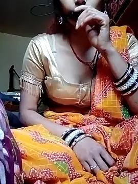 Snapshot of annaya_sweet chatting on 02.04.25 annaya sweet online show from 02.04.25