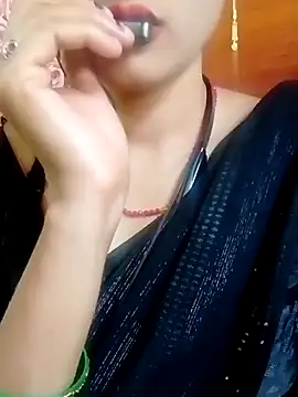 Snapshot of annaya_sweet chatting on 02.18.25 annaya sweet online show from 02.18.25