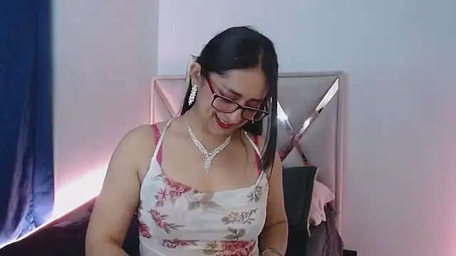 Andrea Sexx  online show from 02.15.25