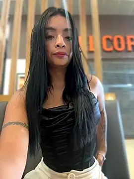 Laura fernandezII online show from 09.16.25