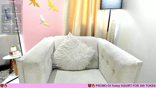 Snapshot of LenaRuiz_ chatting on 01.14.25 LenaRuiz  online show from 01.14.25