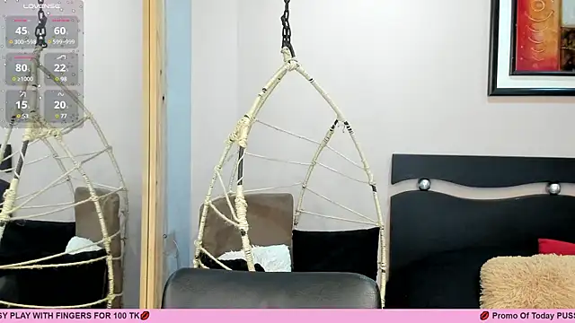 Snapshot of LenaRuiz_ chatting on 02.28.25 LenaRuiz  online show from 02.28.25