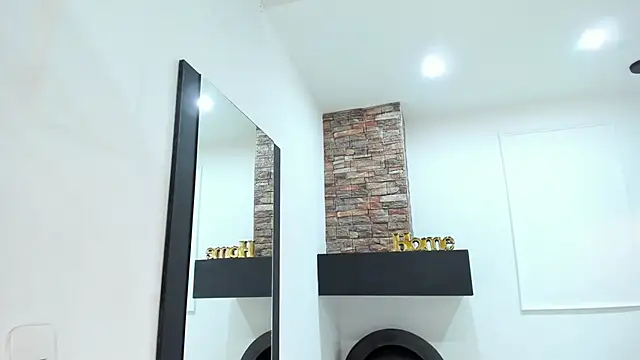 Snapshot of LenaRuiz_ chatting on 10.12.25 LenaRuiz  online show from 10.12.25