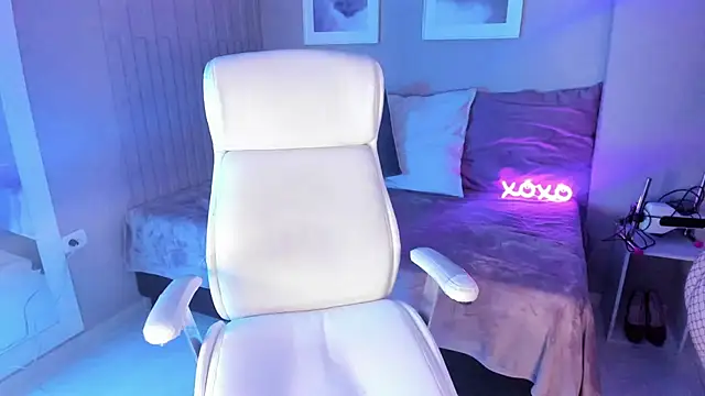 jess ox online show from 01.27.25