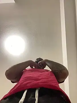 Snapshot of islandvybee55 chatting on 03.22.25 islandvybee55 online show from 03.22.25