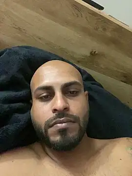 islandvybee55 online show from 03.26.26