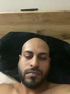 islandvybee55 online show from 04.01.26