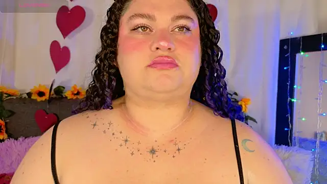 lunitaa0 online show from 02.19.26