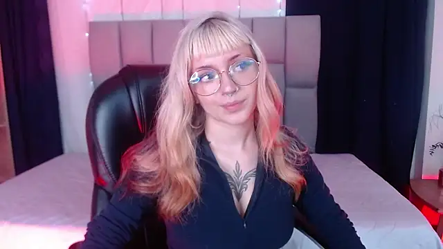 LessBoobs gh online show from 02.06.25