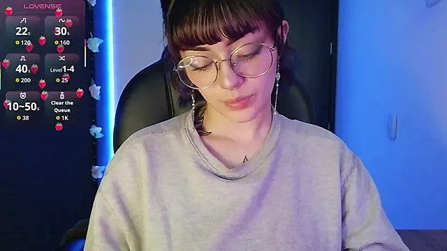 LessBoobs gh online show from 09.08.25