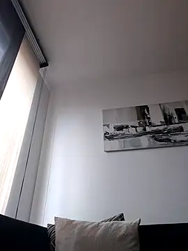 Snapshot of Latiinvenushot chatting on 02.18.26 Latiinvenushot online show from 02.18.26