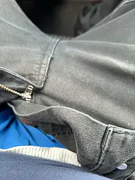 SukItSlo444 online show from 02.20.26