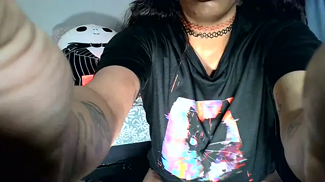 loveluna8 online show from 12.14.24