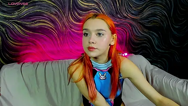 Lesi Moonie01 online show from 12.10.24