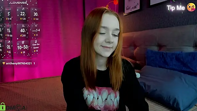 Lesi Moonie01 online show from 04.05.26