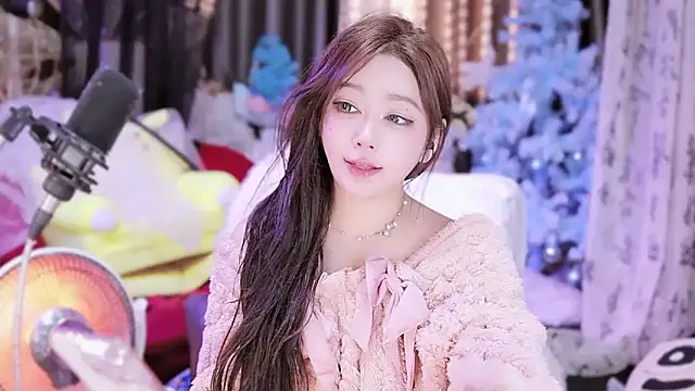 Missy Nana21 online show from 02.06.25