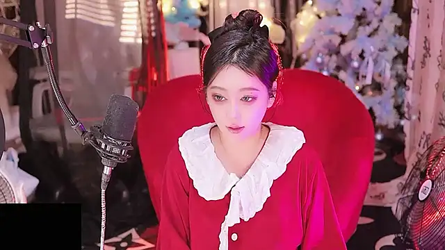 Missy Nana21 online show from 10.20.25