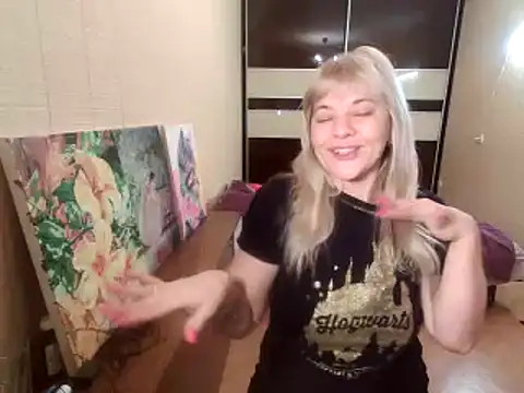 Snapshot of Lia_Laguna77 chatting on 01.22.25 Lia Laguna77 online show from 01.22.25
