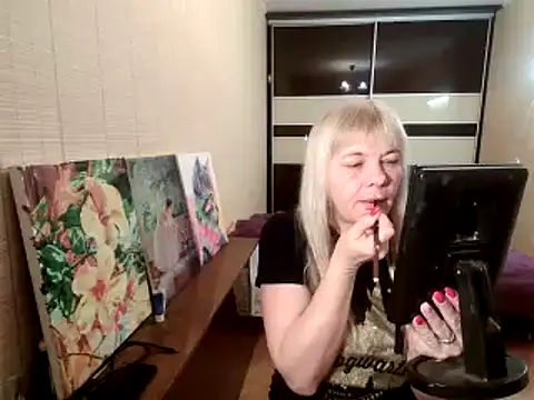 Snapshot of Lia_Laguna77 chatting on 02.03.25 Lia Laguna77 online show from 02.03.25