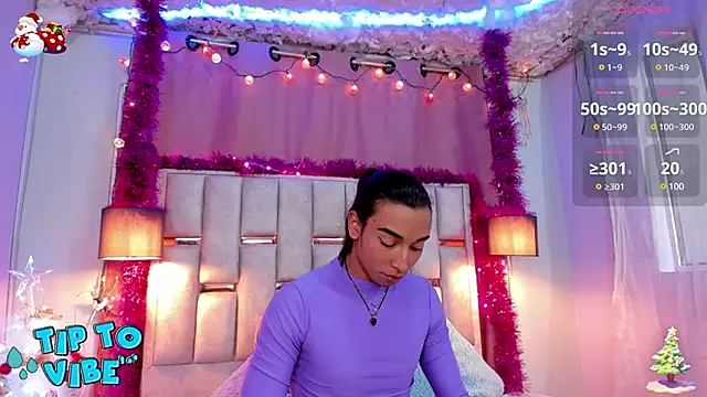 Snapshot of Nathan_Smith_ chatting on 12.10.24 Nathan Smith  online show from 12.10.24