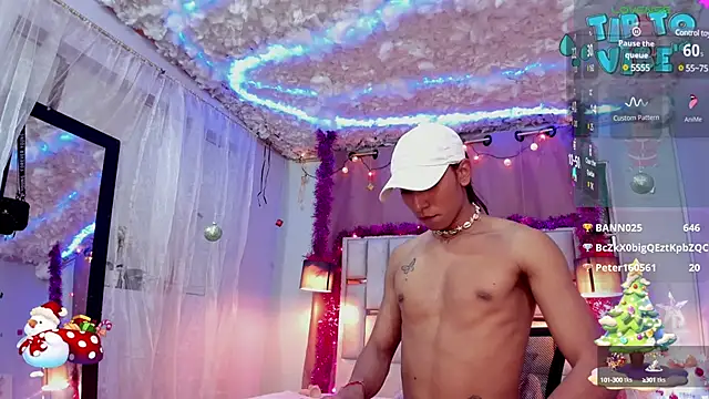 Snapshot of Nathan_Smith_ chatting on 12.22.24 Nathan Smith  online show from 12.22.24