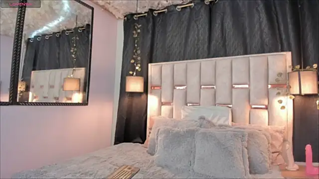 Snapshot of Nathan_Smith_ chatting on 02.24.25 Nathan Smith  online show from 02.24.25