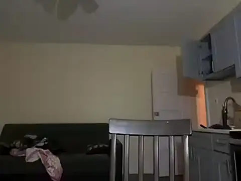 shandiloveslemonss online show from 12.18.24