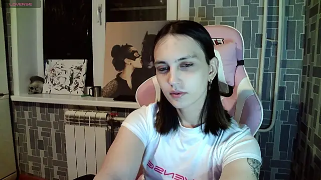 Snapshot of BlackHe4rts_ chatting on 12.09.24 BlackHe4rts  online show from 12.09.24