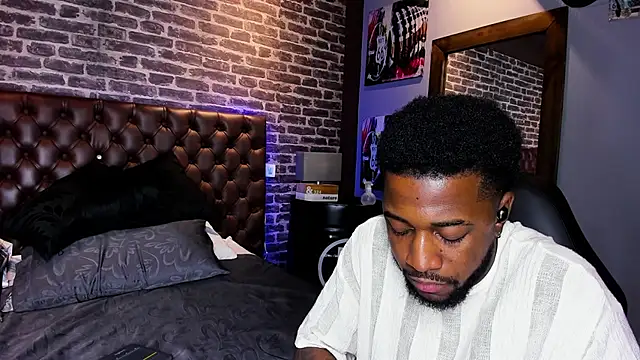 Drake Nassir4 online show from 12.16.24