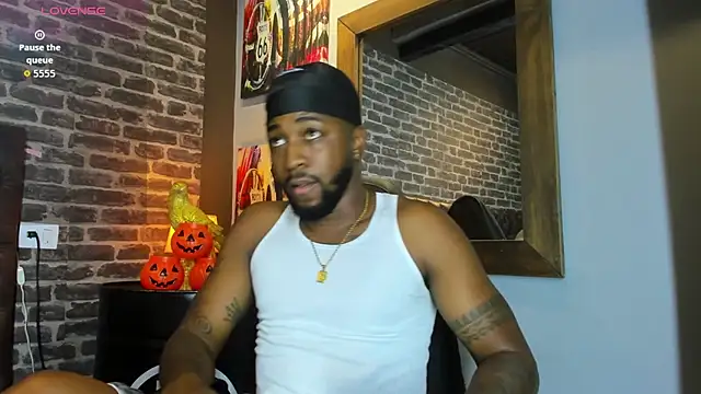 Drake Nassir4 online show from 10.30.25