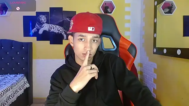 jose sexycumm online show from 11.02.25