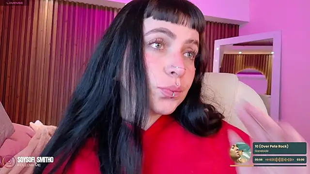 Lucy Smith2 online show from 11.22.25